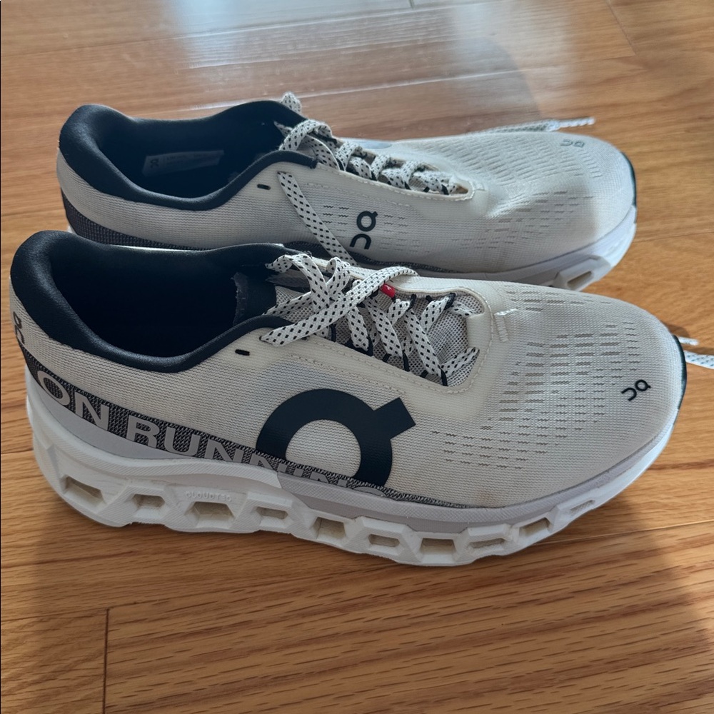On cloud Running Cream and Black Sneakers 8